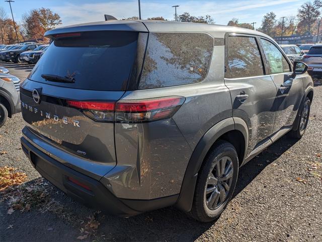 new 2024 Nissan Pathfinder car, priced at $40,480