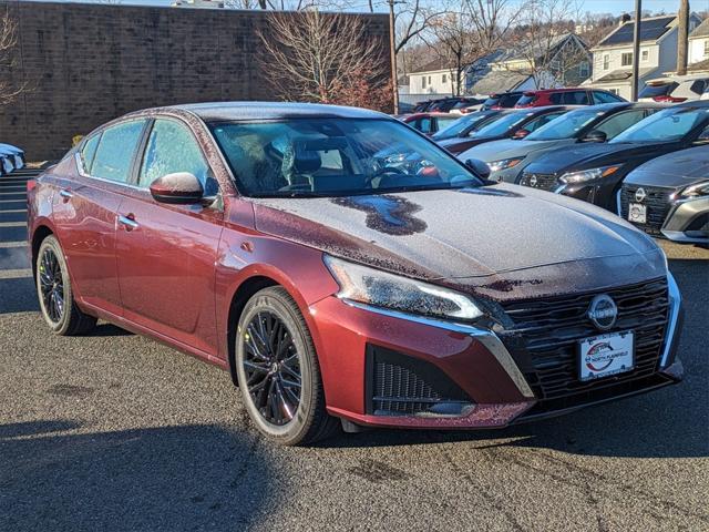 new 2025 Nissan Altima car, priced at $30,465