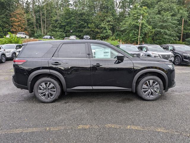 new 2024 Nissan Pathfinder car, priced at $40,480