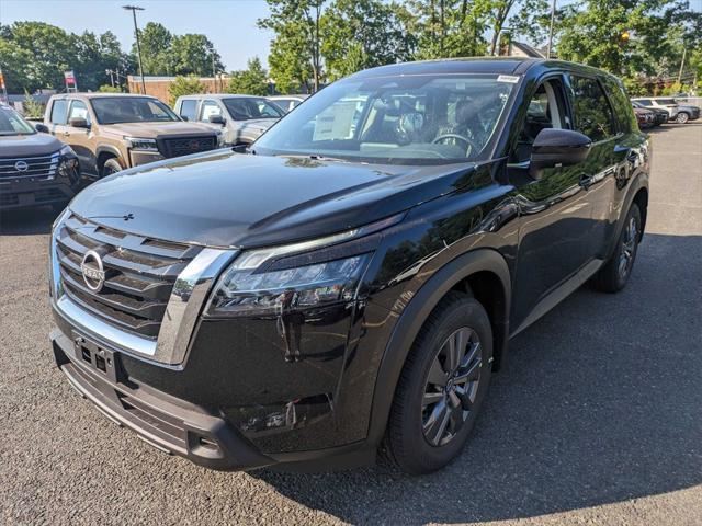 new 2024 Nissan Pathfinder car, priced at $40,480