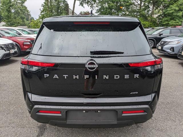 new 2024 Nissan Pathfinder car, priced at $40,480