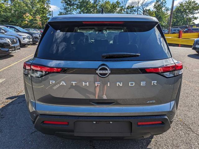 new 2024 Nissan Pathfinder car, priced at $40,480