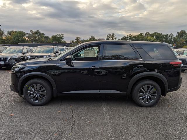 new 2024 Nissan Pathfinder car, priced at $40,830