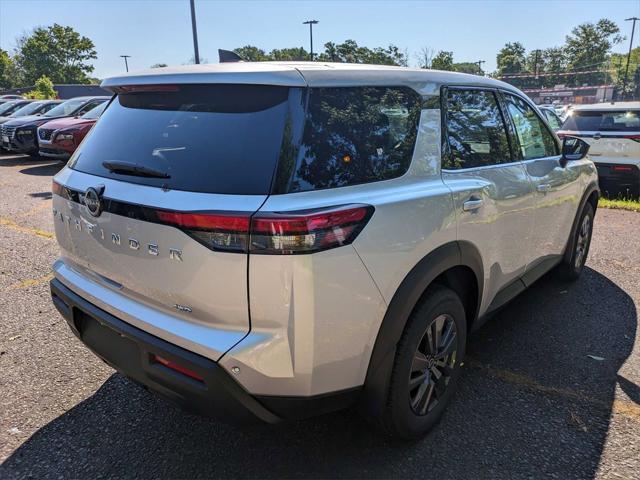 new 2024 Nissan Pathfinder car, priced at $40,480