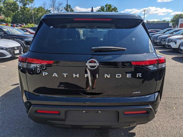 new 2024 Nissan Pathfinder car, priced at $40,480