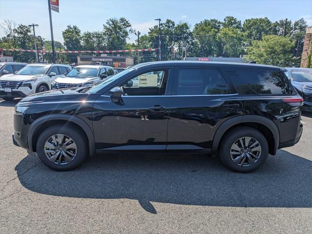 new 2024 Nissan Pathfinder car, priced at $40,480