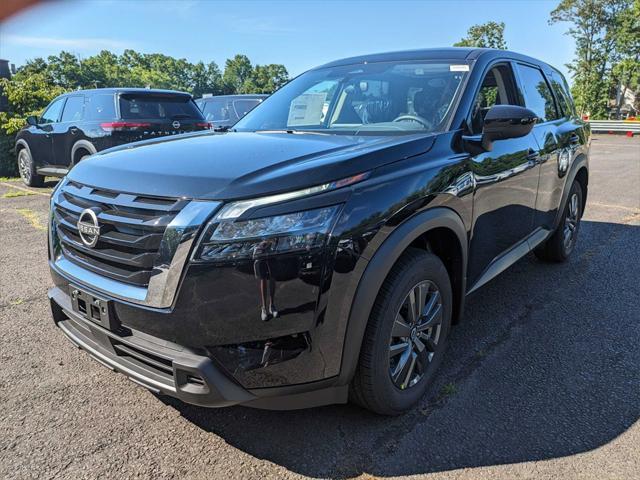 new 2024 Nissan Pathfinder car, priced at $40,480