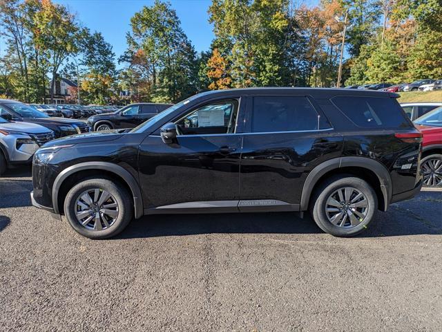 new 2024 Nissan Pathfinder car, priced at $40,480