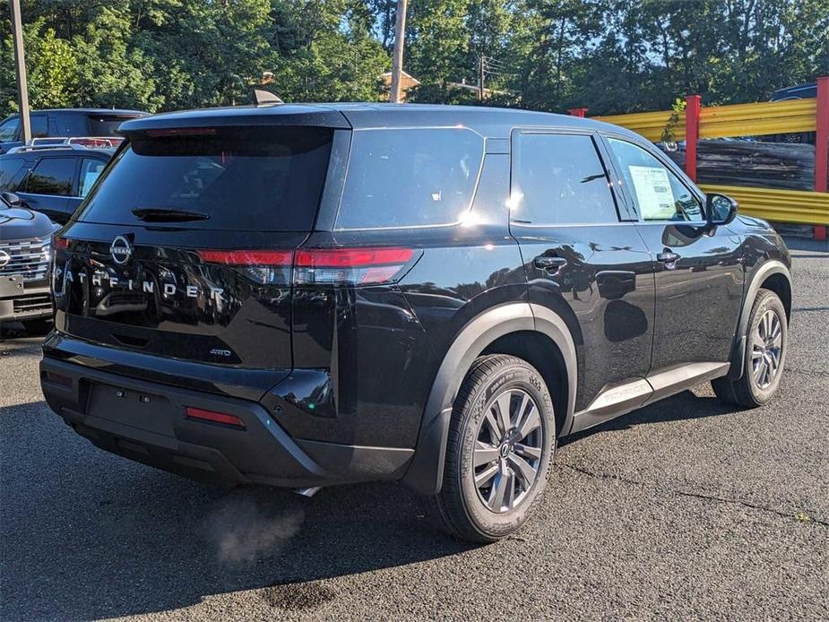 new 2024 Nissan Pathfinder car, priced at $40,480