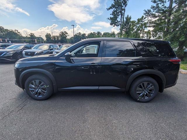 new 2024 Nissan Pathfinder car, priced at $40,480