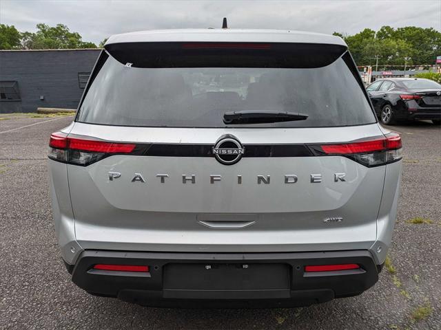 new 2024 Nissan Pathfinder car, priced at $40,480