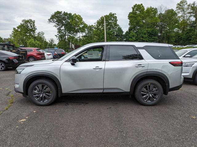 new 2024 Nissan Pathfinder car, priced at $40,480