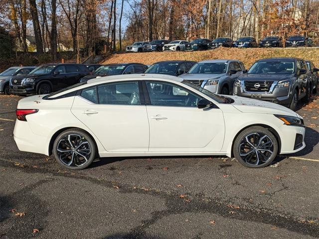 new 2025 Nissan Altima car, priced at $30,785