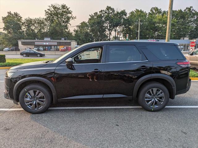 new 2024 Nissan Pathfinder car, priced at $40,480