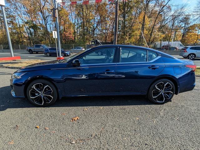 used 2023 Nissan Altima car, priced at $25,995