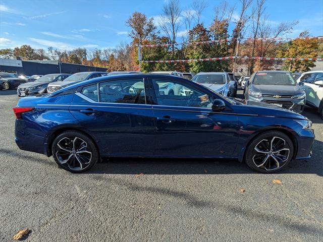 used 2023 Nissan Altima car, priced at $25,995