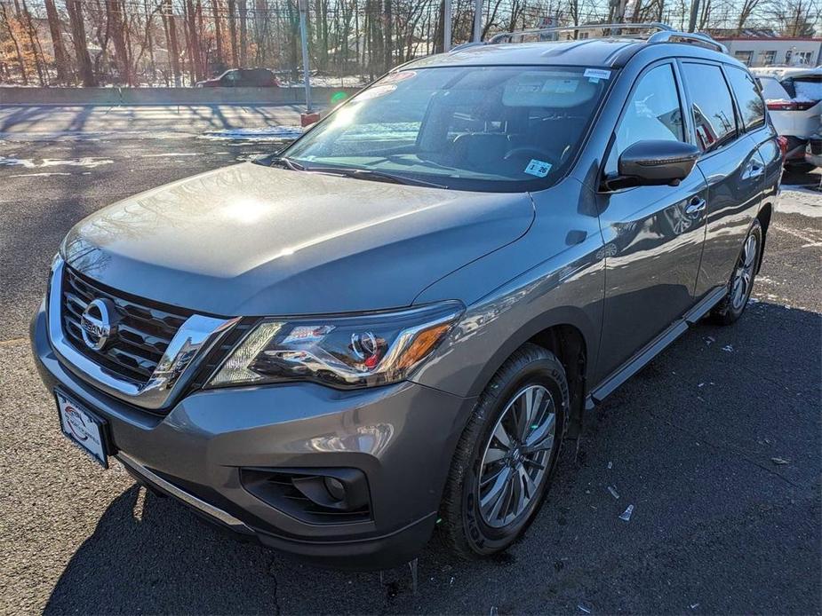 used 2020 Nissan Pathfinder car, priced at $25,995