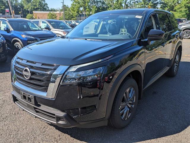 new 2024 Nissan Pathfinder car, priced at $40,480