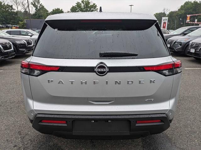 new 2024 Nissan Pathfinder car, priced at $40,480