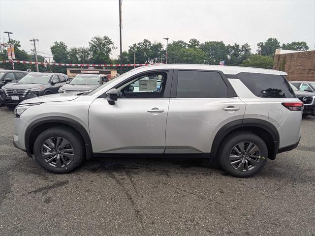 new 2024 Nissan Pathfinder car, priced at $40,480