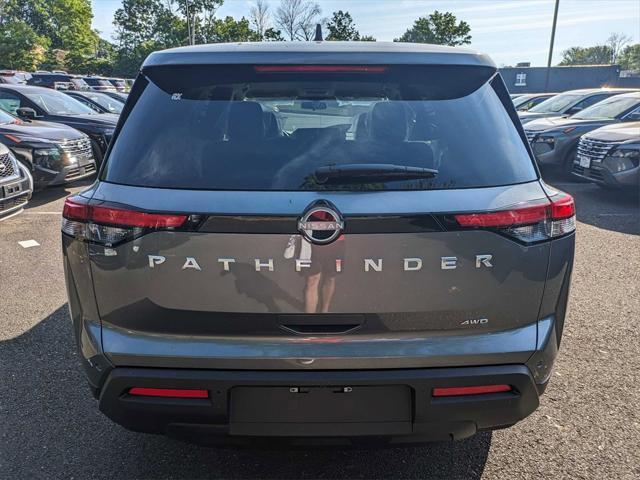 new 2024 Nissan Pathfinder car, priced at $40,480