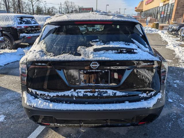 new 2025 Nissan Kicks car, priced at $27,160