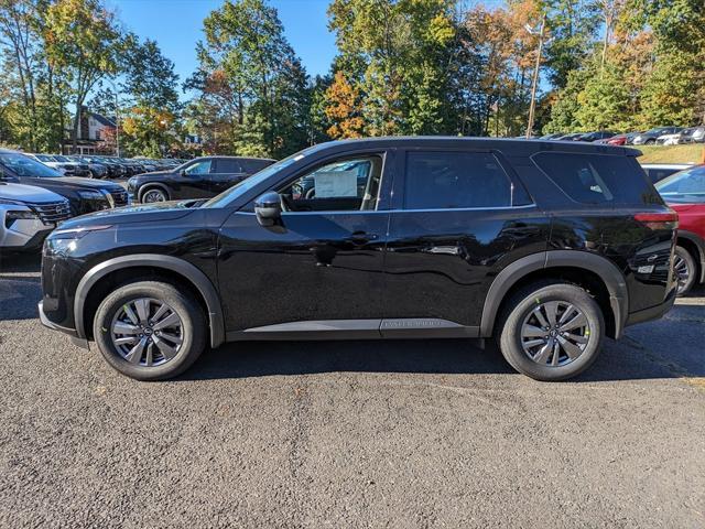 new 2024 Nissan Pathfinder car, priced at $40,830