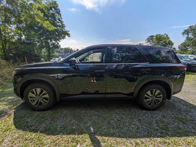 new 2024 Nissan Pathfinder car, priced at $40,920