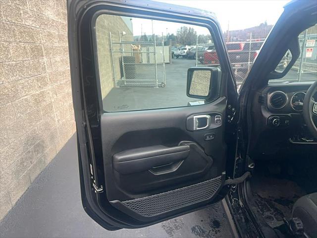 used 2023 Jeep Gladiator car, priced at $38,995