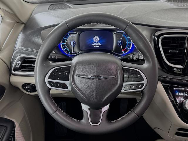 used 2022 Chrysler Pacifica Hybrid car, priced at $28,995