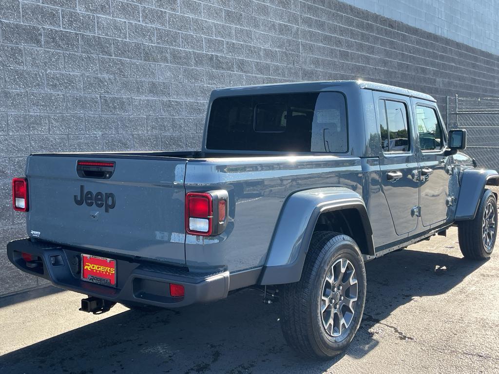 new 2025 Jeep Gladiator car, priced at $51,450