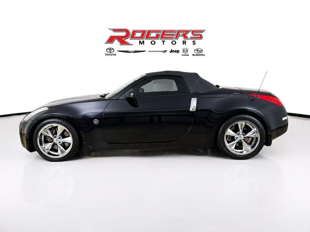 used 2007 Nissan 350Z car, priced at $12,999