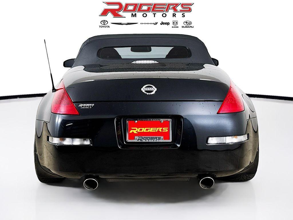 used 2007 Nissan 350Z car, priced at $12,999