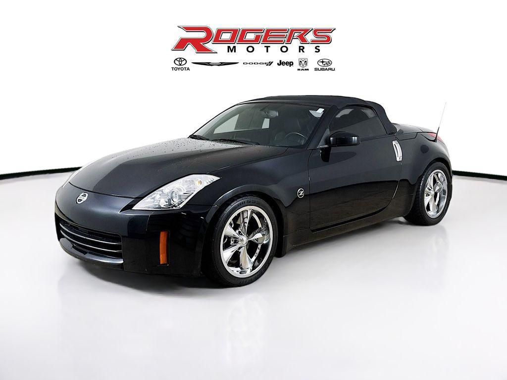 used 2007 Nissan 350Z car, priced at $12,999