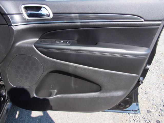 used 2019 Jeep Grand Cherokee car, priced at $25,995