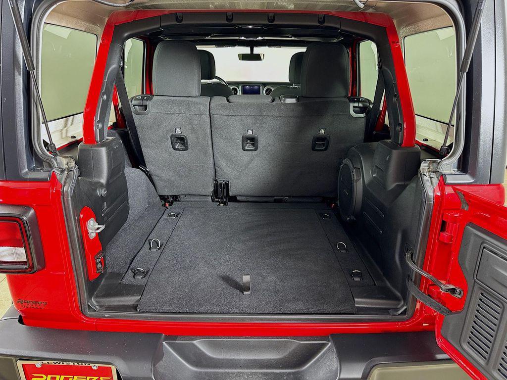 used 2021 Jeep Wrangler Unlimited car, priced at $32,995