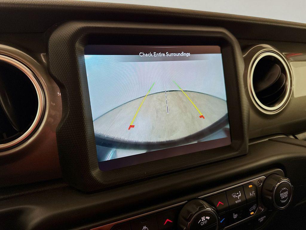 used 2021 Jeep Wrangler Unlimited car, priced at $32,995