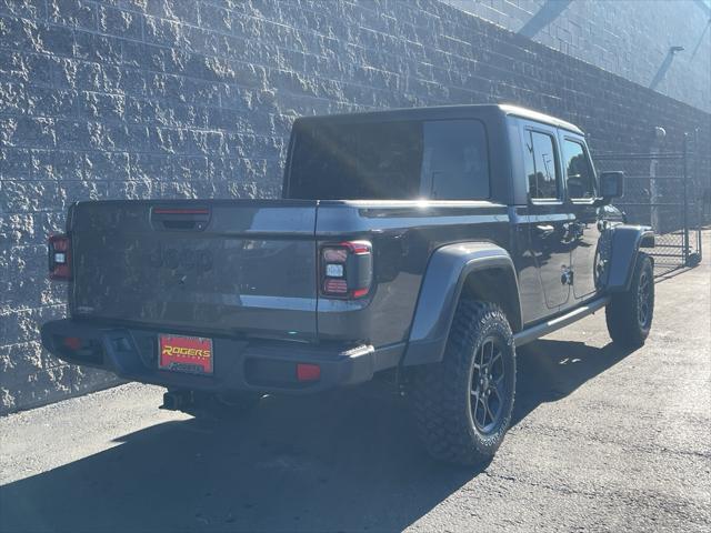 new 2025 Jeep Gladiator car, priced at $53,555