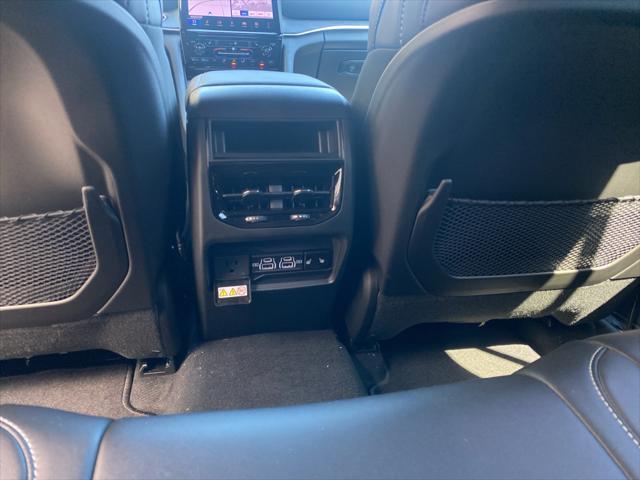new 2025 Jeep Grand Cherokee car, priced at $49,941