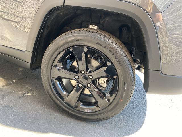 new 2025 Jeep Grand Cherokee car, priced at $49,941