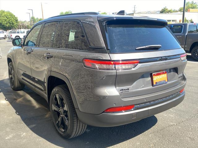 new 2025 Jeep Grand Cherokee car, priced at $49,941