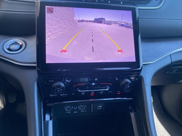 new 2025 Jeep Grand Cherokee car, priced at $49,941