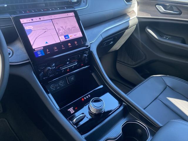 new 2025 Jeep Grand Cherokee car, priced at $49,941