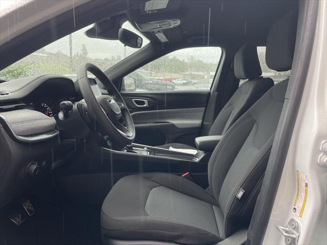 new 2025 Jeep Compass car, priced at $24,995