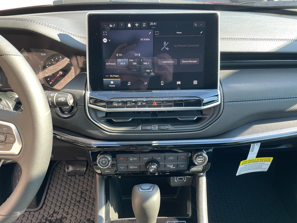 new 2026 Jeep Compass car, priced at $34,999