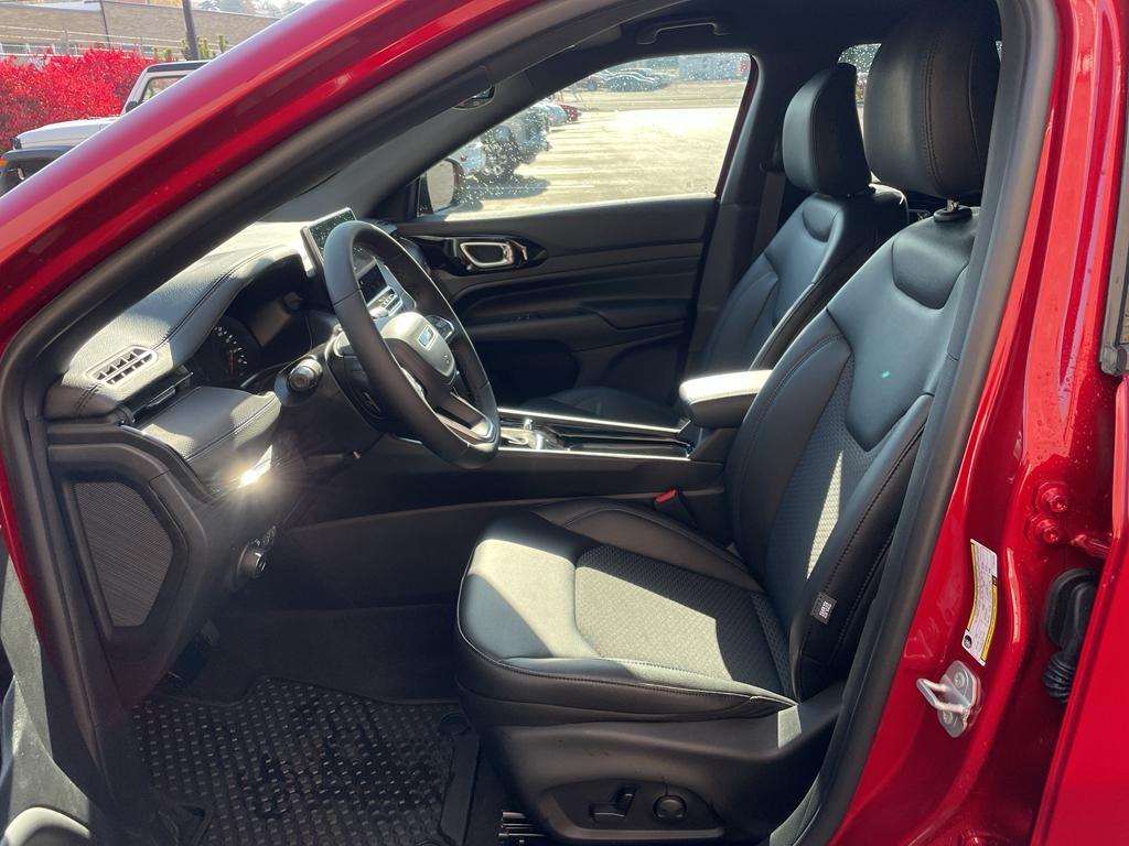 new 2026 Jeep Compass car, priced at $34,999