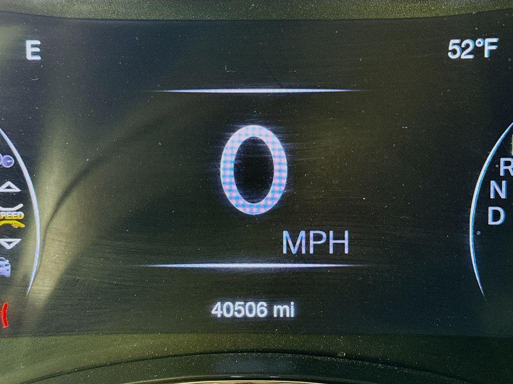 used 2021 Jeep Grand Cherokee car, priced at $32,999