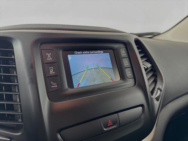 used 2018 Jeep Cherokee car, priced at $18,495