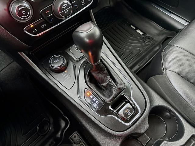 used 2019 Jeep Cherokee car, priced at $17,995
