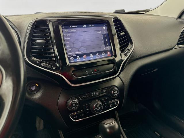 used 2019 Jeep Cherokee car, priced at $17,995